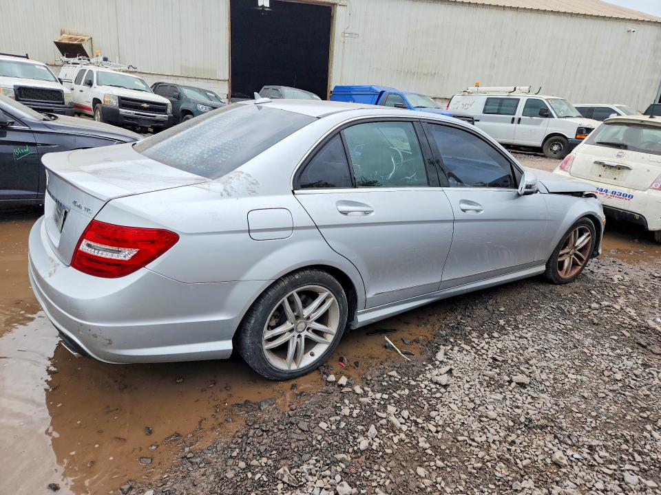 Продажа на аукционе авто 2013 Mercedes-benz C, vin: WDDGF8AB3DR285876, номер лота: 56104836