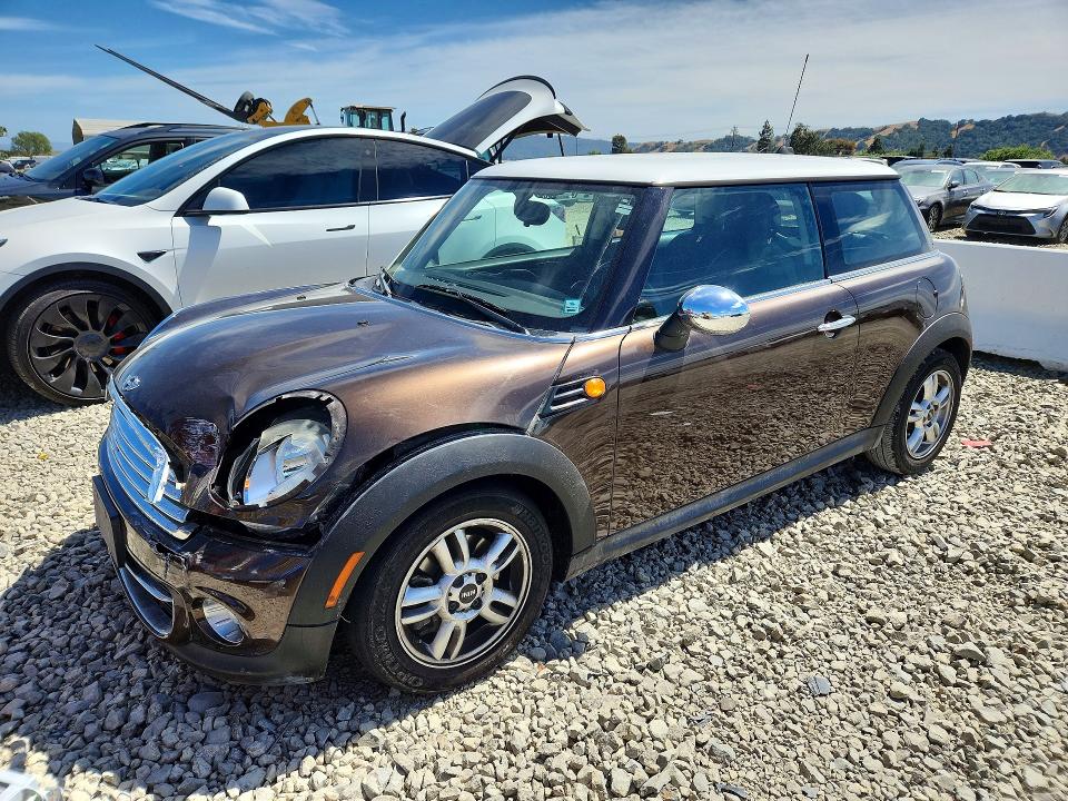 Продажа на аукционе авто 2011 Mini Cooper, vin: WMWSU3C51BT091946, номер лота: 56450926