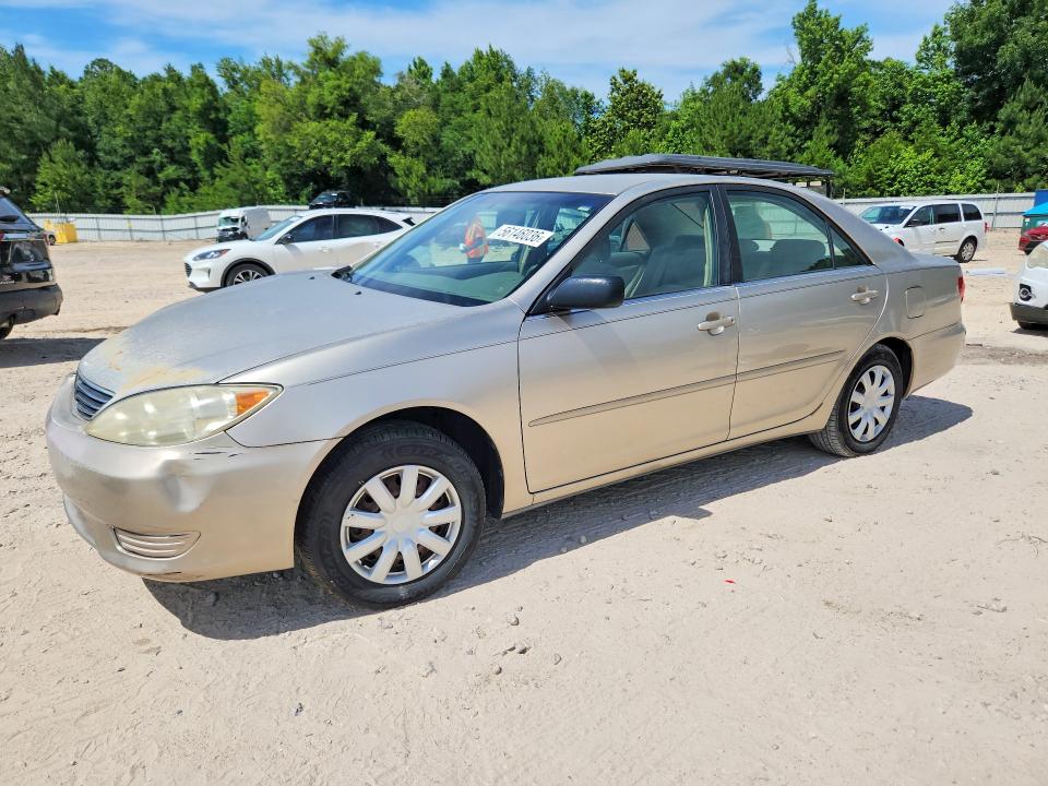 56146036 :رقم المزاد ، JTDBE32K263049265 vin ، 2006 Toyota Camry مزاد بيع