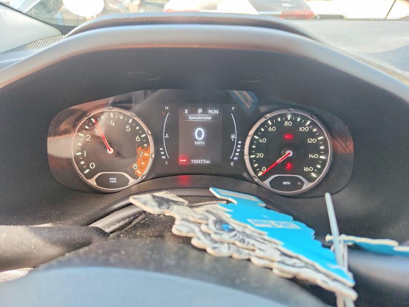 Продаж на аукціоні авто 2017 Jeep Renegade, vin: ZACCJBBB1HPF55534, номер лоту: 55779296