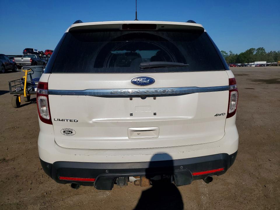 55717626 :رقم المزاد ، 1FMHK8F86BGA13771 vin ، 2011 Ford Explorer مزاد بيع