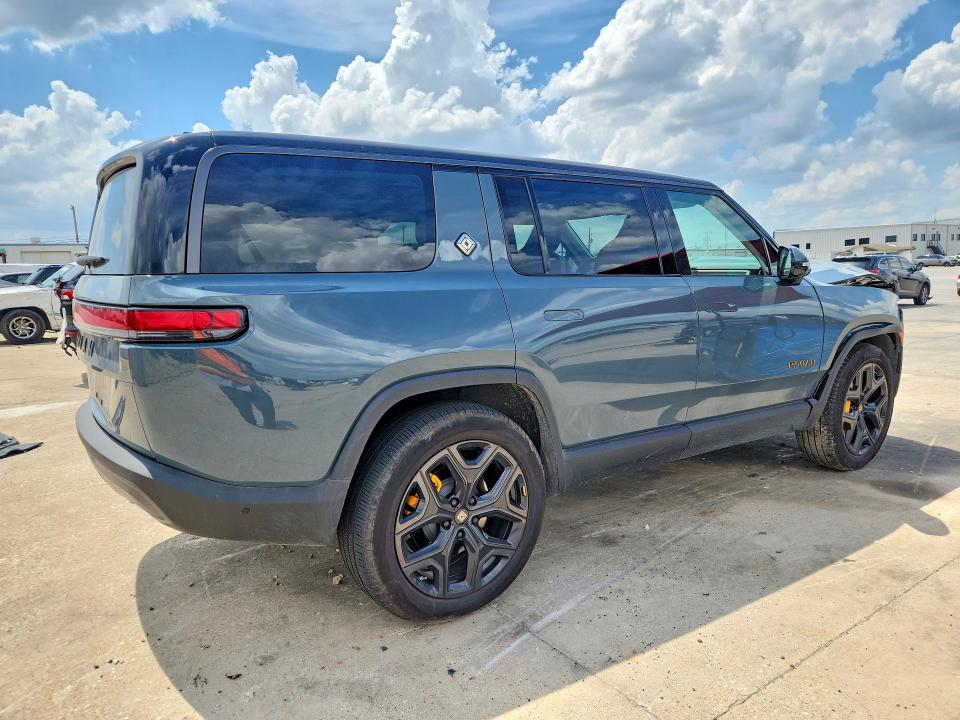 2025 Rivian R1s მანქანა იყიდება აუქციონზე, vin: 7PDSGCBP3SN071594, აუქციონის ნომერი: 55348416