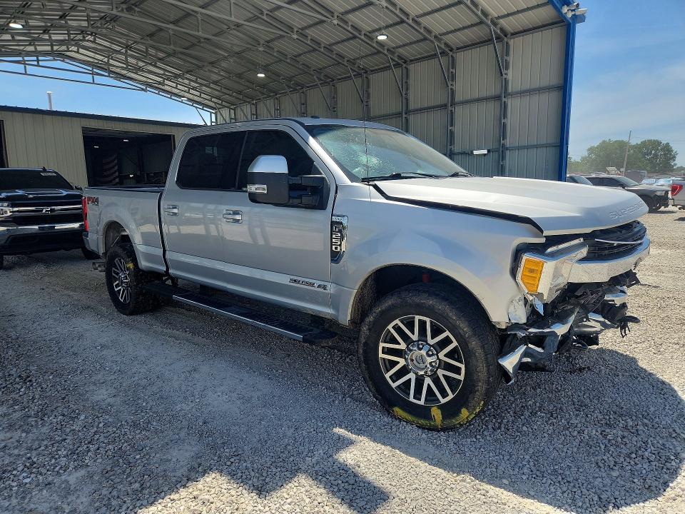 2017 Ford F250 მანქანა იყიდება აუქციონზე, vin: 1FT7W2BT6HEF47658, აუქციონის ნომერი: 55714046