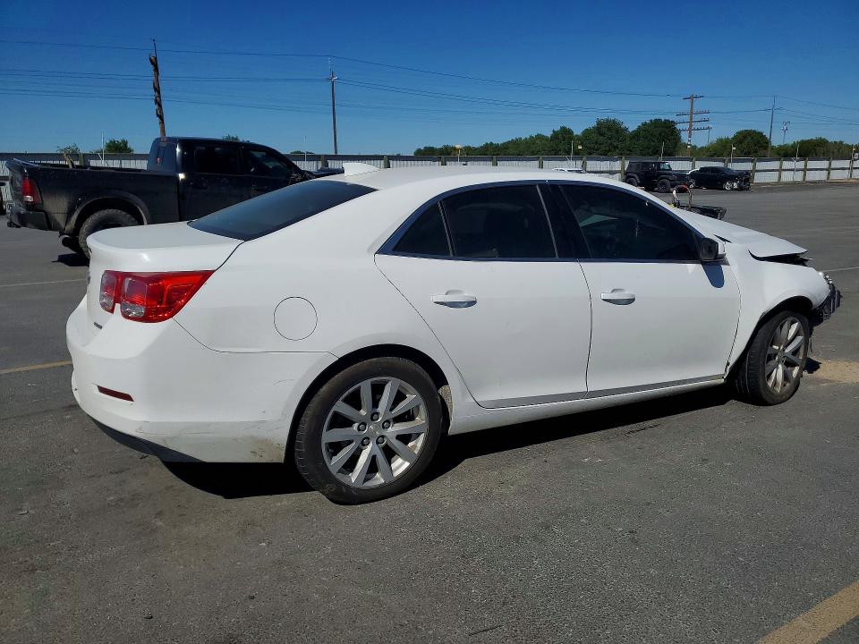 57151606 :رقم المزاد ، 1G11D5SL0FU117102 vin ، 2015 Chevrolet Malibu مزاد بيع