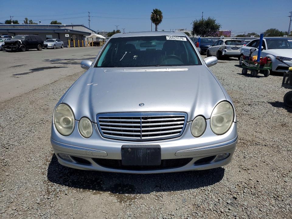 2005 Mercedes-benz E მანქანა იყიდება აუქციონზე, vin: WDBUF65J45A607023, აუქციონის ნომერი: 56829676