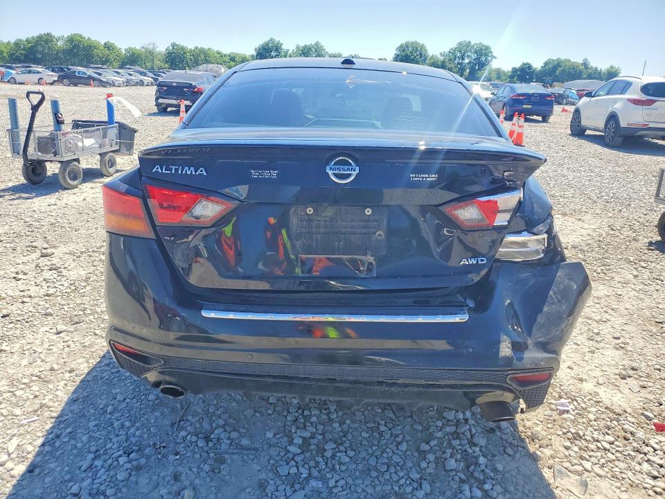55918436 :رقم المزاد ، 1N4BL4EW9MN335485 vin ، 2021 Nissan Altima مزاد بيع