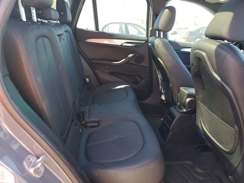 55617536 :رقم المزاد ، WBXJG9C01M5S29430 vin ، 2021 Bmw X1 مزاد بيع