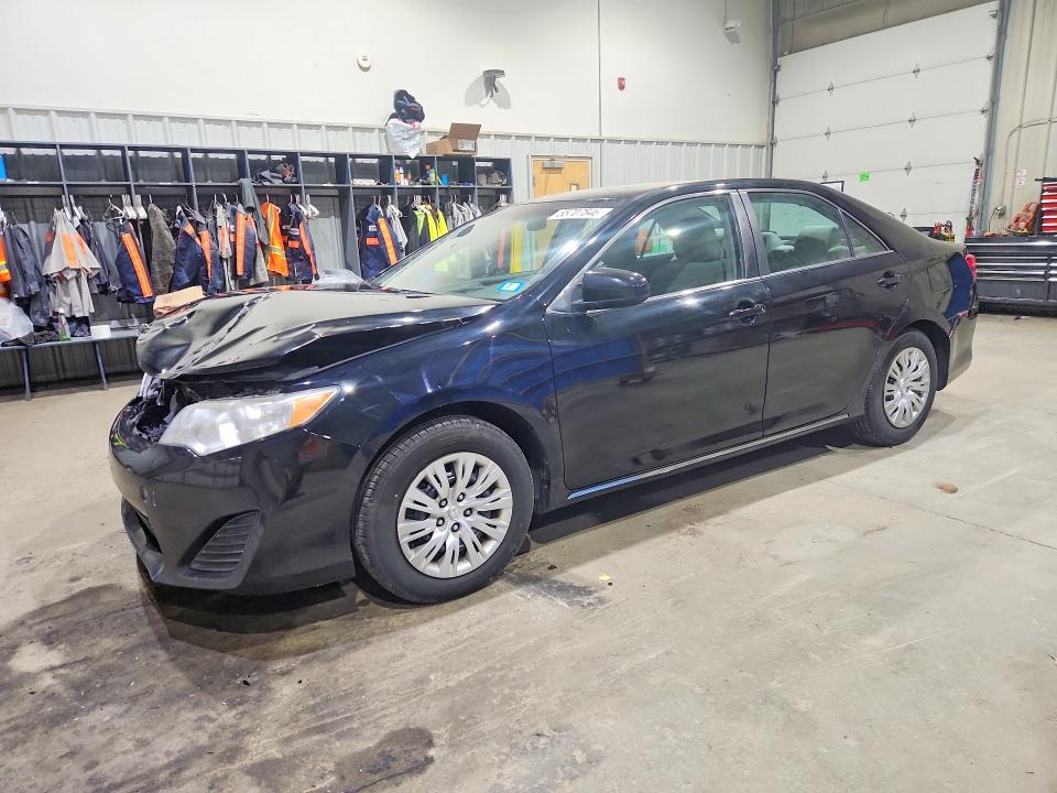 2014 Toyota Camry მანქანა იყიდება აუქციონზე, vin: 4T4BF1FKXER392508, აუქციონის ნომერი: 55707846