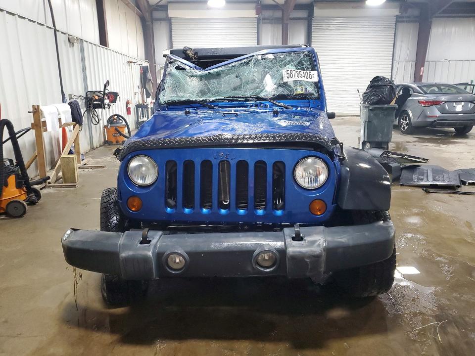 58785406 :رقم المزاد ، 1J4BA3H18AL102287 vin ، 2010 Jeep Wrangler Unlimited مزاد بيع