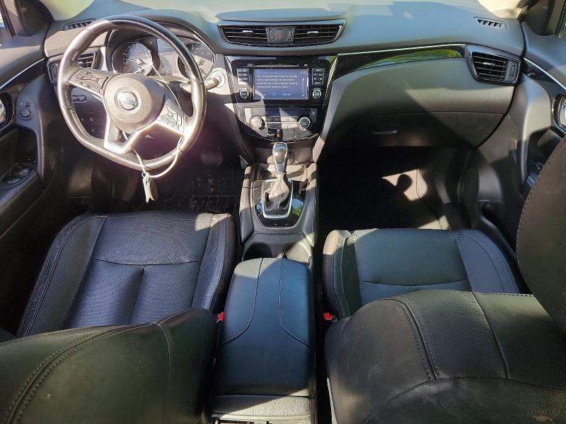2017 Nissan Rogue Sport მანქანა იყიდება აუქციონზე, vin: JN1BJ1CR4HW121647, აუქციონის ნომერი: 55591426
