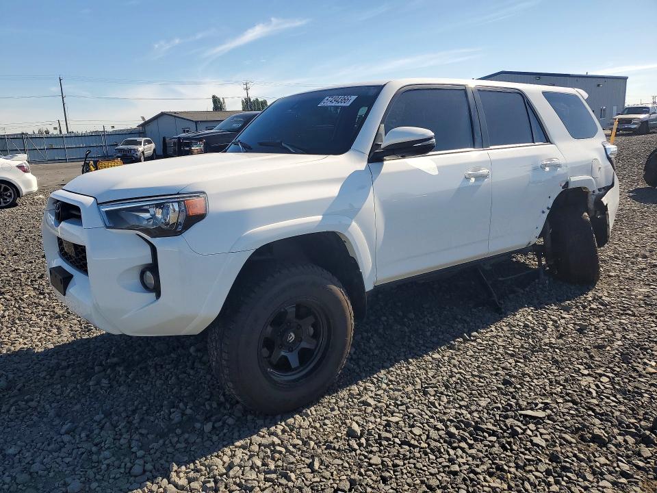 57494366 :رقم المزاد ، JTEBU5JR7L5760730 vin ، 2020 Toyota 4runner مزاد بيع