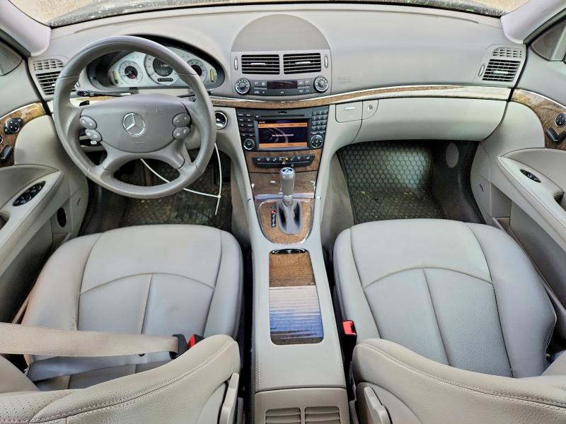 56331646 :رقم المزاد ، WDBUF87X19B385893 vin ، 2009 Mercedes-benz E مزاد بيع