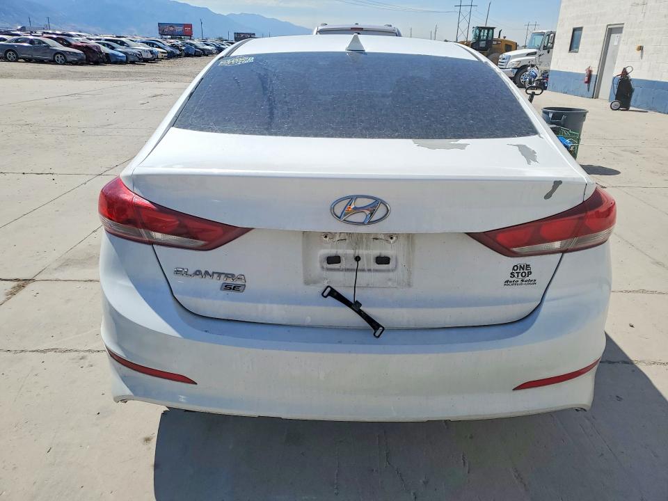 Aukcja sprzedaży 2017 Hyundai Elantra, vin: 5NPD74LF4HH204304, numer aukcji: 57873586
