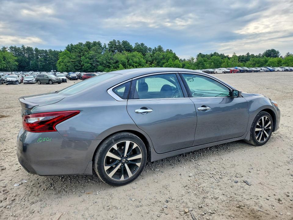 Продажа на аукционе авто 2018 Nissan Altima, vin: 1N4AL3AP7JC115564, номер лота: 57341286