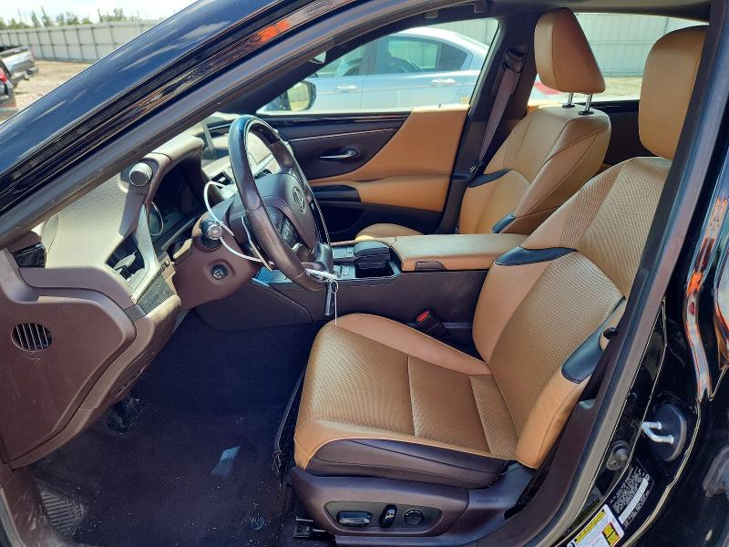 56772826 :رقم المزاد ، 58ADZ1B13LU071245 vin ، 2020 Lexus Es مزاد بيع