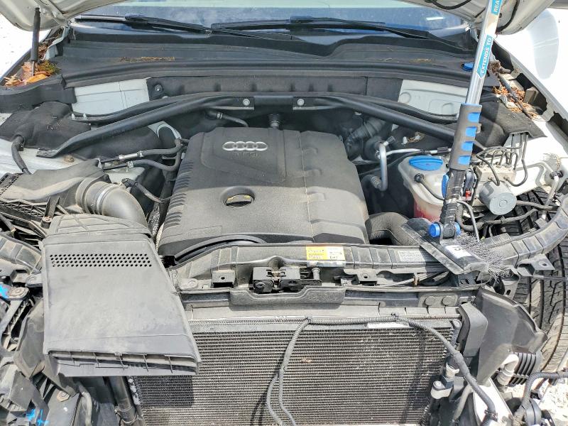 Продажа на аукционе авто 2014 Audi Q5, vin: WA1LFAFP3EA113877, номер лота: 53900256