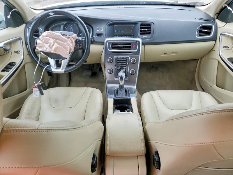 2015 Volvo S60 მანქანა იყიდება აუქციონზე, vin: YV1612TB5F2316095, აუქციონის ნომერი: 56795556