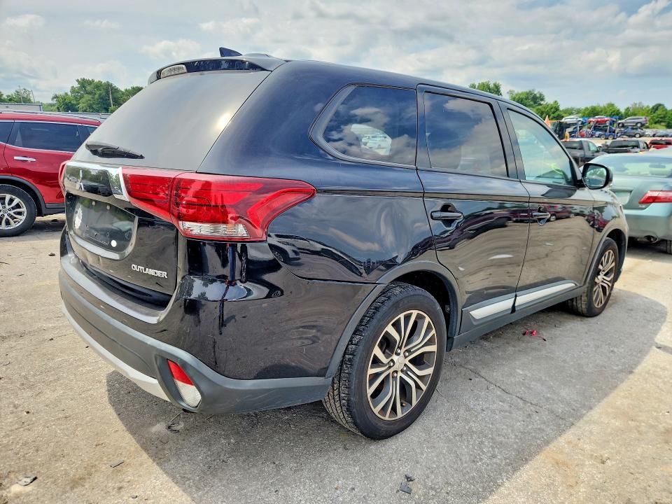 Продажа на аукционе авто 2017 Mitsubishi Outlander, vin: JA4AD2A3XHZ029133, номер лота: 56145376