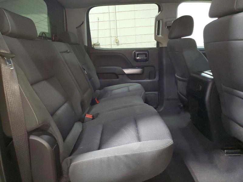 55816216 :رقم المزاد ، 3GCUKREC8JG583370 vin ، 2018 Chevrolet Silverado مزاد بيع