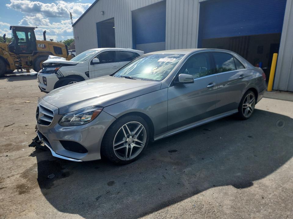55328796 :رقم المزاد ، WDDHF5KB7FB151451 vin ، 2015 Mercedes-benz E مزاد بيع