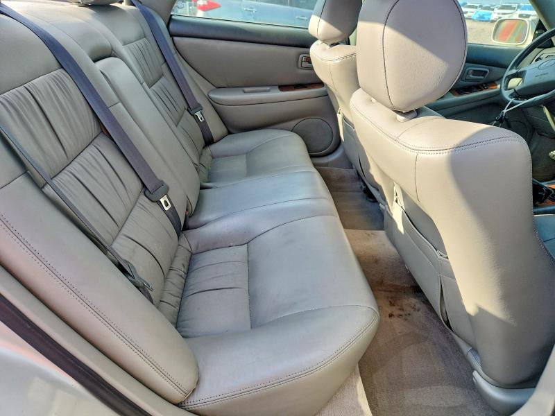 55542616 :رقم المزاد ، JT8BF28G2X5058661 vin ، 1999 Lexus Es مزاد بيع
