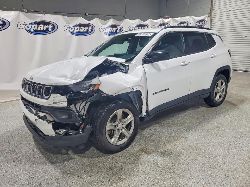 58924226 :رقم المزاد ، 3C4NJDBN8PT561742 vin ، 2023 Jeep Compass مزاد بيع