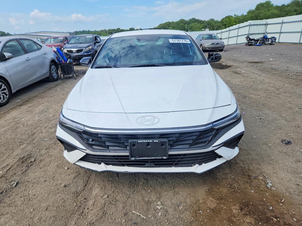 57181776 :رقم المزاد ، KMHLM4DG9SU926209 vin ، 2025 Hyundai Elantra مزاد بيع