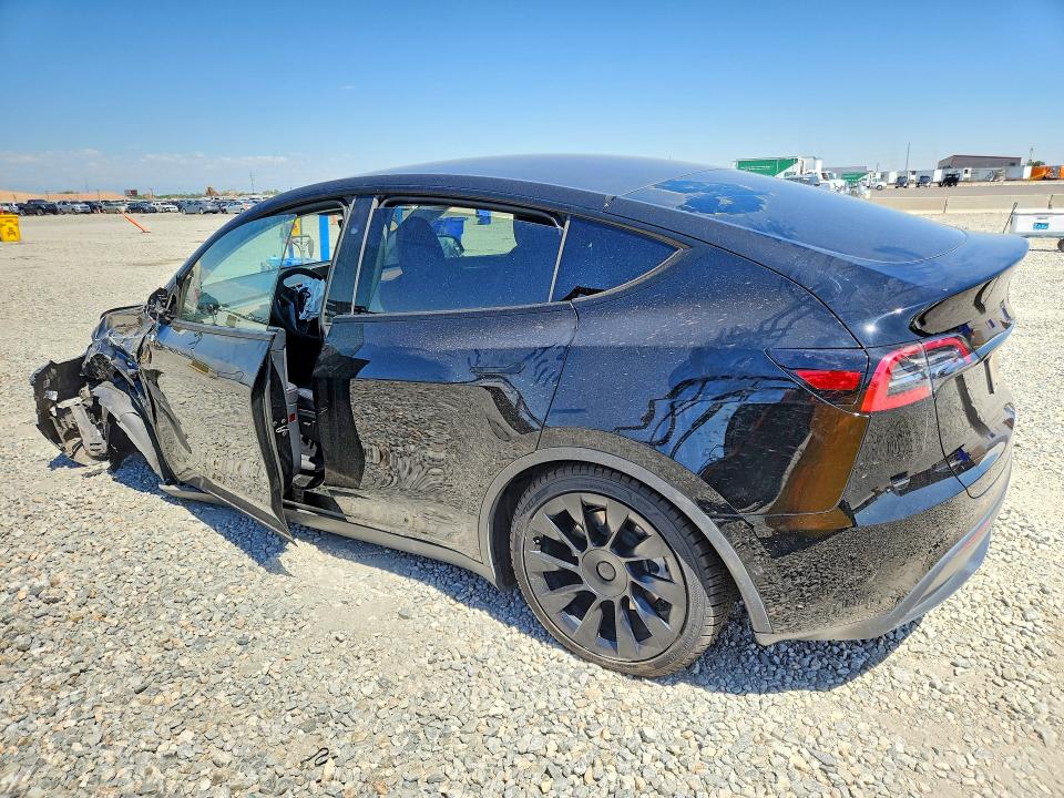 2023 Tesla Model Y მანქანა იყიდება აუქციონზე, vin: 7SAYGDEE6PF944460, აუქციონის ნომერი: 57371126