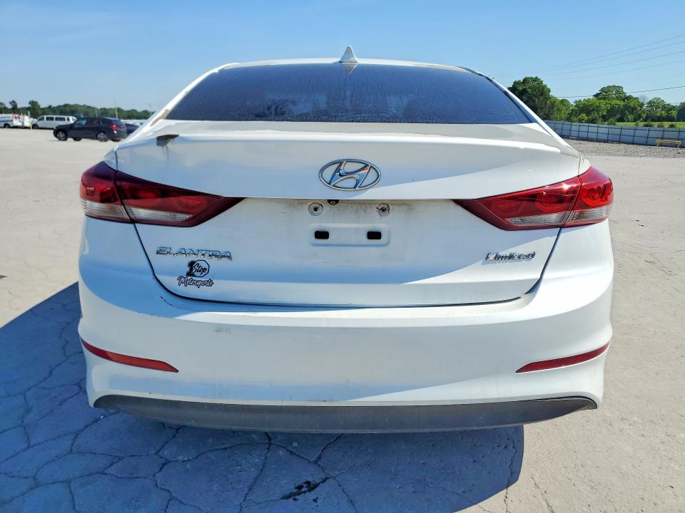 56148056 :رقم المزاد ، 5NPD84LF3HH070415 vin ، 2017 Hyundai Elantra مزاد بيع