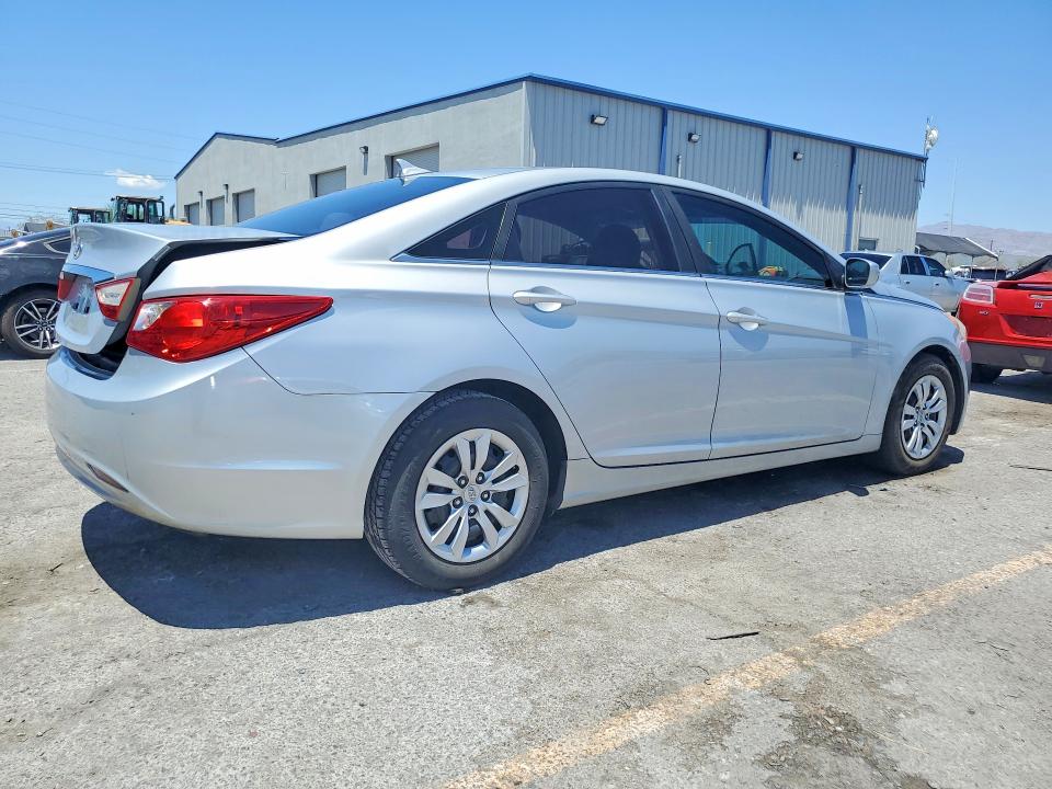 57570656 :رقم المزاد ، 5NPEB4ACXBH032119 vin ، 2011 Hyundai Sonata مزاد بيع