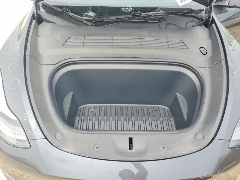 2024 Tesla Model Y მანქანა იყიდება აუქციონზე, vin: 7SAYGDEE0RF024973, აუქციონის ნომერი: 58602126