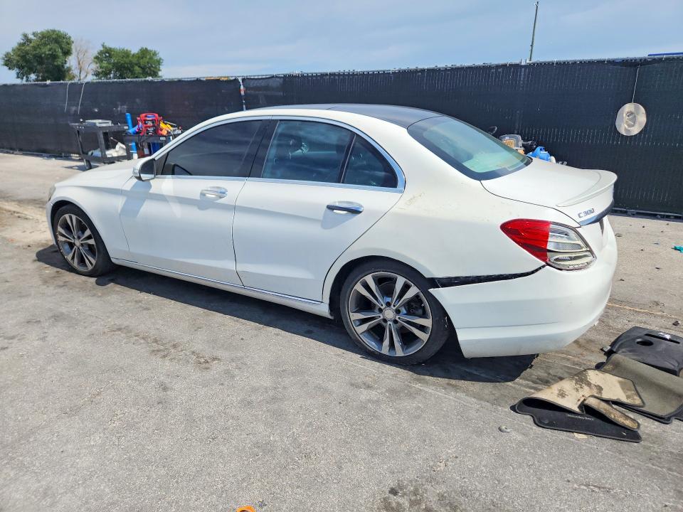 2017 Mercedes-benz C მანქანა იყიდება აუქციონზე, vin: WDDWF4JB9HR252777, აუქციონის ნომერი: 58955226