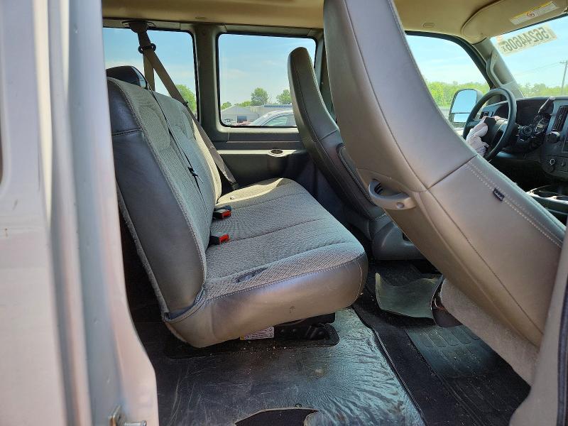 56244606 :رقم المزاد ، 1GAZGPFG9K1368120 vin ، 2019 Chevrolet Express G3500 مزاد بيع
