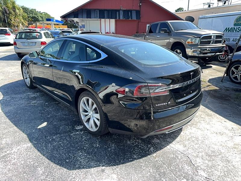 Продажа на аукционе авто 2014 Tesla Model S, vin: 5YJSA1H1XEFP66125, номер лота: 59369616