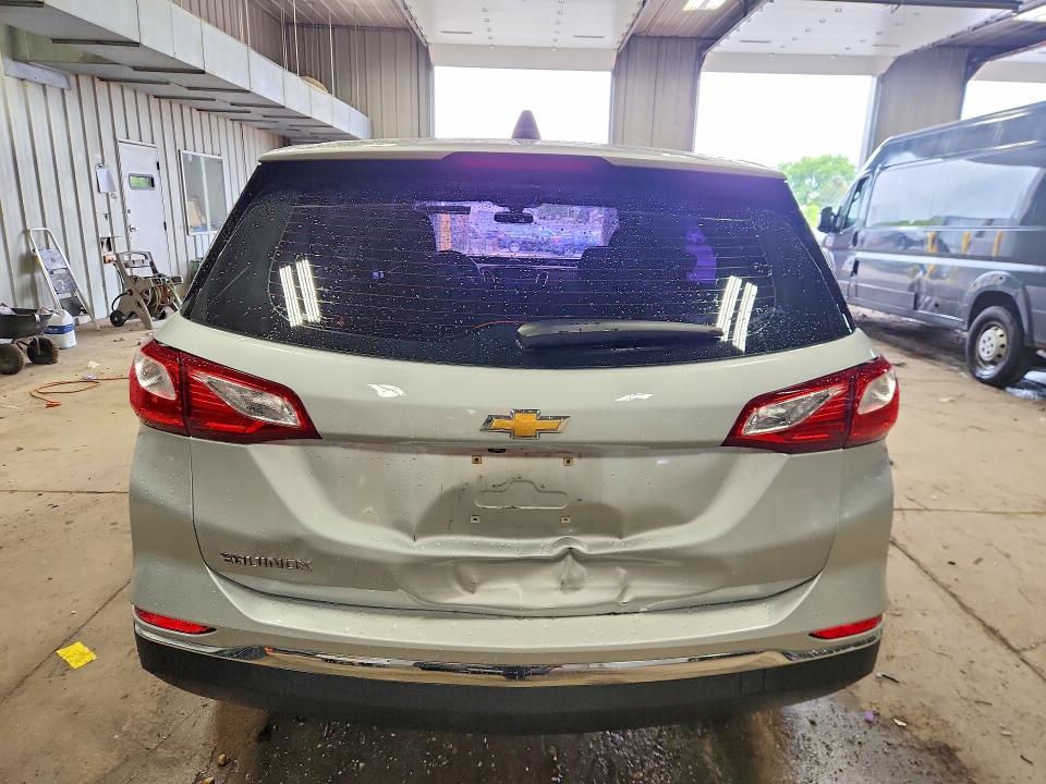 Продажа на аукционе авто 2018 Chevrolet Equinox, vin: 2GNAXHEV9J6145959, номер лота: 58651856