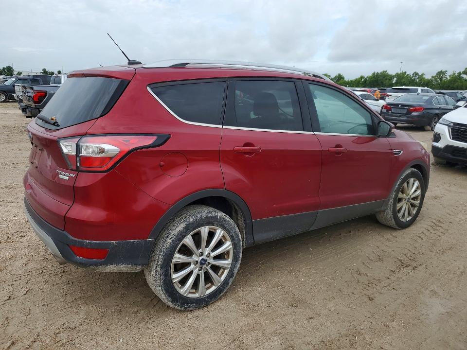 55982396 :رقم المزاد ، 1FMCU0JD5HUB88727 vin ، 2017 Ford Escape مزاد بيع