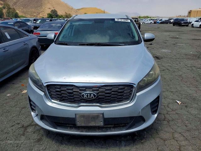 58101096 :رقم المزاد ، 5XYPG4A54KG490709 vin ، 2019 Kia Sorento مزاد بيع