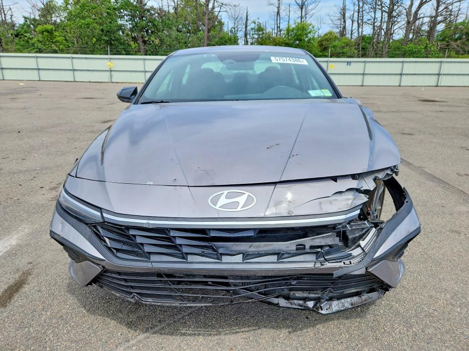 Продаж на аукціоні авто 2025 Hyundai Elantra, vin: KMHLM4DG4SU892616, номер лоту: 57574386