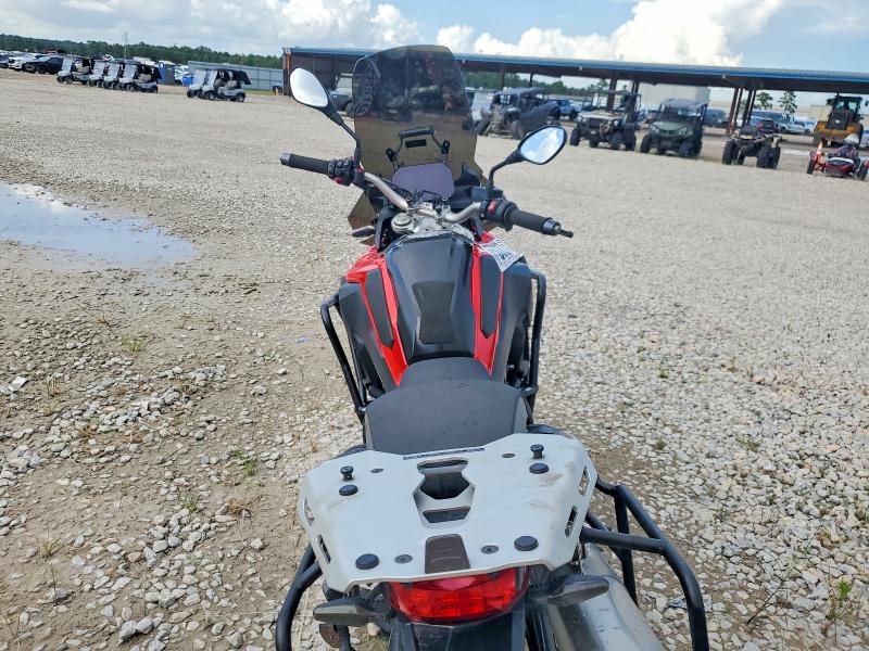 Продаж на аукціоні авто 2019 Bmw F 850, vin: WB10B1907KZ790248, номер лоту: 57213516