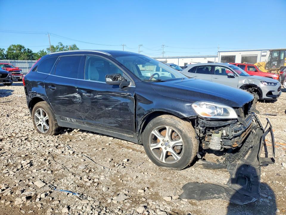 57587206 :رقم المزاد ، YV4902DZXD2393282 vin ، 2013 Volvo Xc60 مزاد بيع