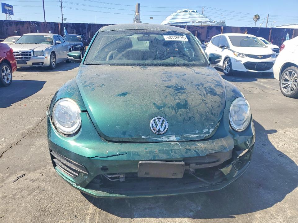 Aukcja sprzedaży 2018 Volkswagen Beetle, vin: 3VWFD7ATXJM714746, numer aukcji: 59116826