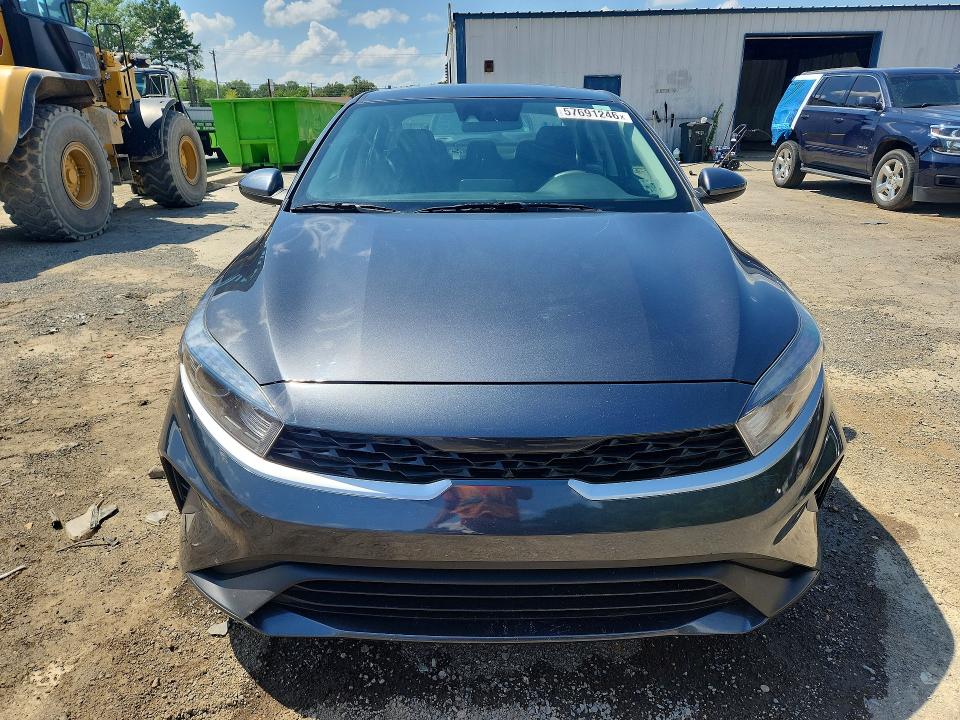 57691246 :رقم المزاد ، 3KPF24AD3NE503596 vin ، 2022 Kia Forte مزاد بيع