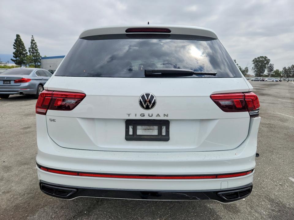 2022 Volkswagen Tiguan მანქანა იყიდება აუქციონზე, vin: 3VVCB7AX6NM077764, აუქციონის ნომერი: 85987195