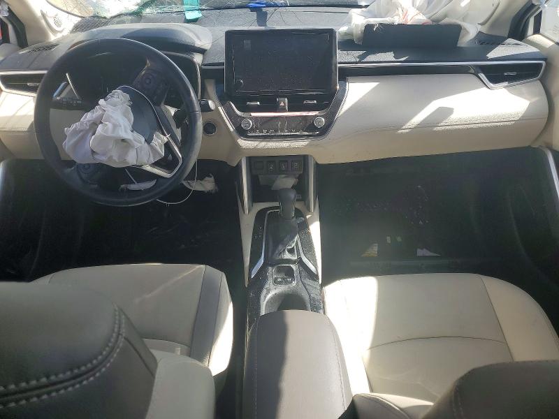 Продажа на аукционе авто 2023 Toyota Corolla Cross, vin: 7MUDAABGXPV061867, номер лота: 55617196