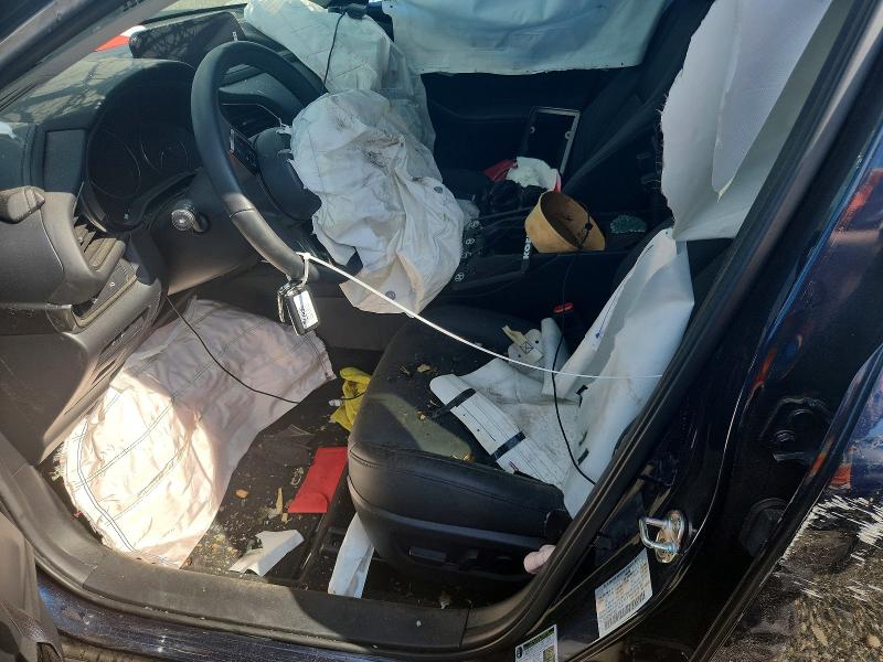 55032586 :رقم المزاد ، 3MVDMBCM8RM716640 vin ، 2024 Mazda Cx-30 مزاد بيع