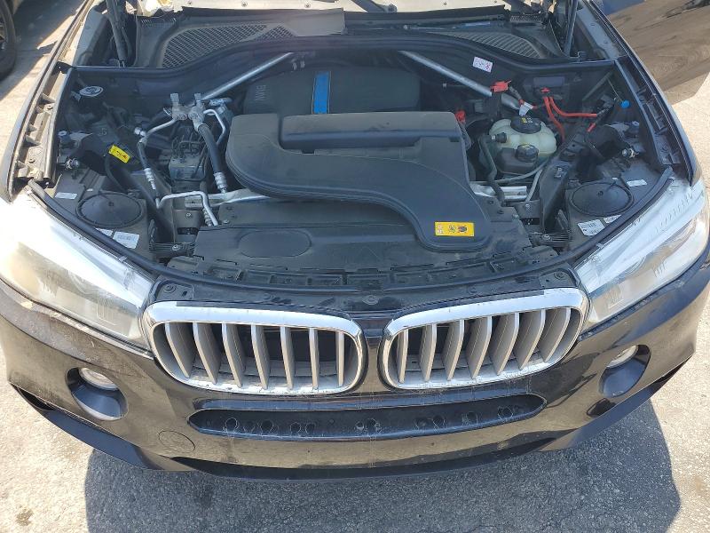 59043576 :رقم المزاد ، 5UXKT0C59J0W01169 vin ، 2018 Bmw X5 مزاد بيع