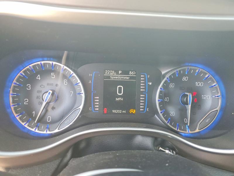 2020 Chrysler Voyager მანქანა იყიდება აუქციონზე, vin: 2C4RC1AG7LR141738, აუქციონის ნომერი: 55613806