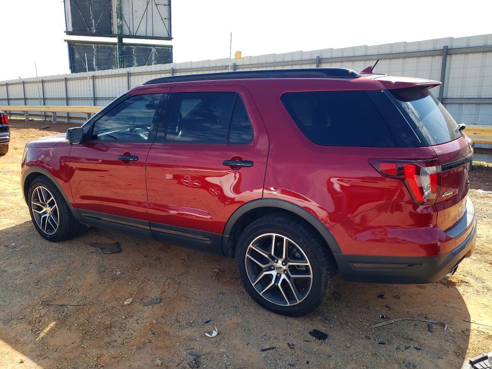 55871876 :رقم المزاد ، 1FM5K8GT2KGA08377 vin ، 2019 Ford Explorer مزاد بيع