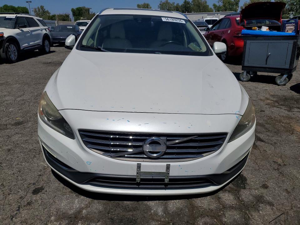 Продаж на аукціоні авто 2015 Volvo V60, vin: YV140MEBXF1208094, номер лоту: 56189256
