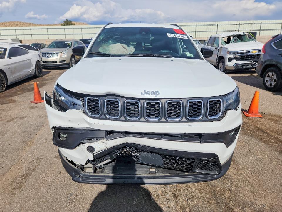 55830516 :رقم المزاد ، 3C4NJDBNXRT132833 vin ، 2024 Jeep Compass مزاد بيع
